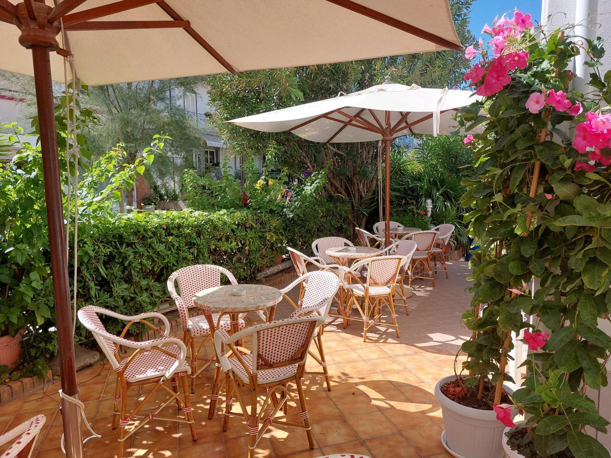 Hotel Driade sul mare Rimini Exterior foto